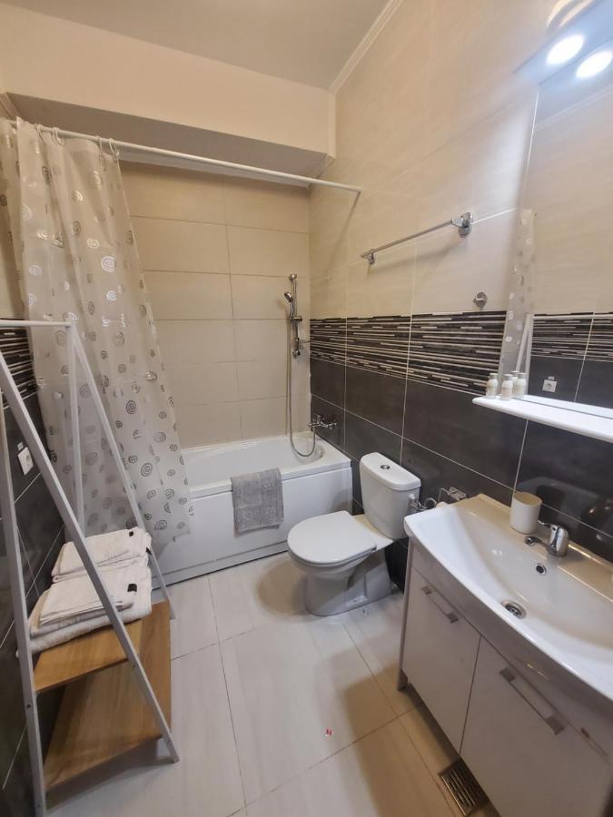 Morii Lake Special Apartment Bucarest Esterno foto