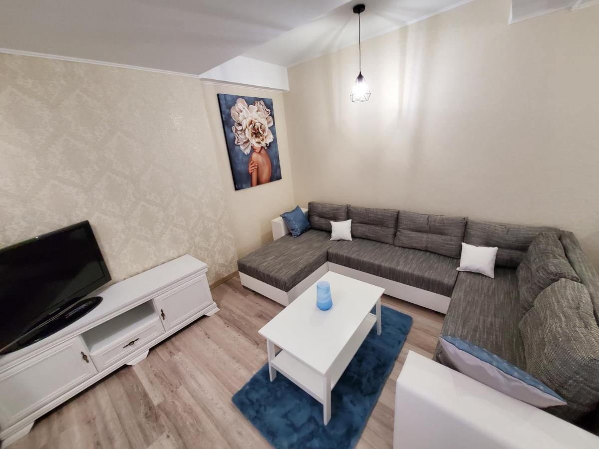 Morii Lake Special Apartment Bucarest Esterno foto