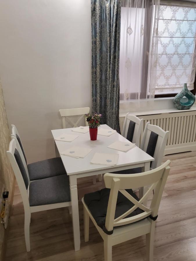 Morii Lake Special Apartment Bucarest Esterno foto